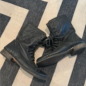 Steve Madden Troopa boots